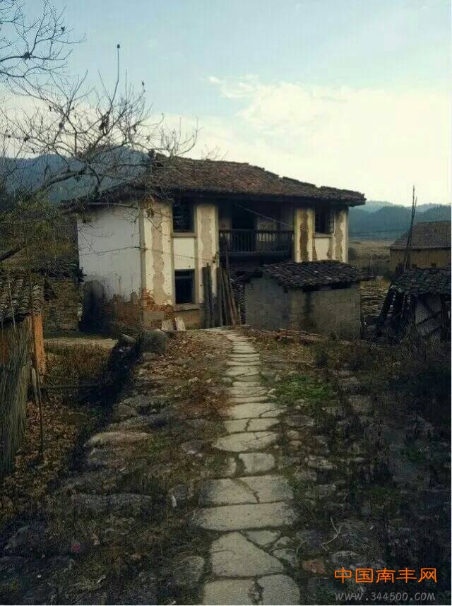 150827j2y9kuxxrmquq974.jpeg
